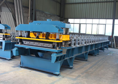 Στέγη μετάλλων που κάνει τη γραμμή παραγωγής μηχανών, βερνικωμένο χάλυβας κεραμίδι PPGI που κατασκευάζει τη μηχανή