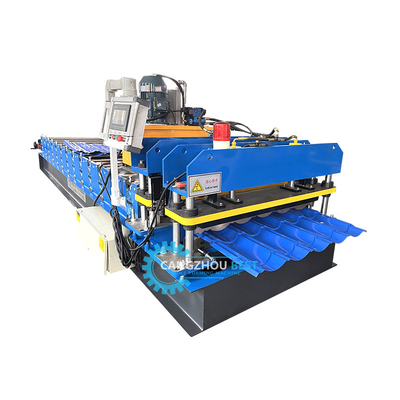 Χρωματικό χάλυβα 3kw Servo Motor υψηλής ταχύτητας Zee Roofing Q Tile Roll Forming Machine