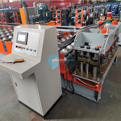 Μηχανή σχηματισμού κυλίνδρων από κεραμίδια οροφής