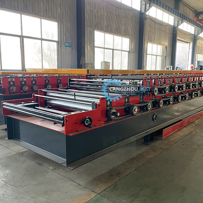 0.25-0.6mm Υλικό πάχος 5.5×1.4×1.5m Μηχανή σχηματισμού διπλού στρώματος 8-12m/min Ταχύτητα σχηματισμού