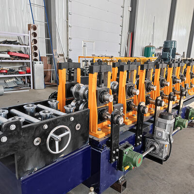 Αυτόματη αλλαγή μεγέθους Laser Welding Pipe Making Roll Forming Machine Κατασκευή