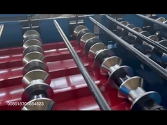 Σύνθετη μηχανή σχηματισμού κυλίνδρων φύλλων οροφής με ταχύτητα σχηματισμού 8-15m/min και υδραυλική κοπή